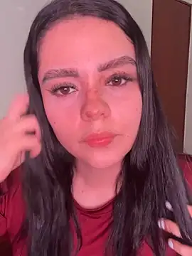 Snapshot of Selena_Roa chatting on November 16, 2025, 9:08 pm Selena Roa online show from November 16, 2025, 9:08 pm