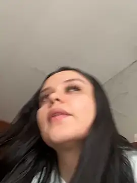 Snapshot of Selena_Roa chatting on May 11, 2026, 9:01 pm Selena Roa online show from May 11, 2026, 9:01 pm