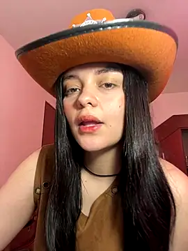 Snapshot of Selena_Roa chatting on October 31, 2025, 3:08 pm Selena Roa online show from October 31, 2025, 3:08 pm