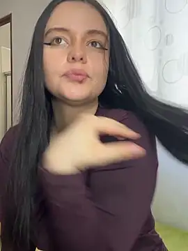 Snapshot of Selena_Roa chatting on March 29, 2026, 4:30 pm Selena Roa online show from March 29, 2026, 4:30 pm