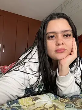 Snapshot of Selena_Roa chatting on April 24, 2026, 12:07 pm Selena Roa online show from April 24, 2026, 12:07 pm