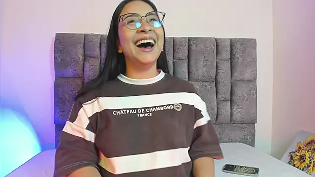 Snapshot of miah_storm chatting on October 30, 2025, 2:10 am miah storm online show from October 30, 2025, 2:10 am