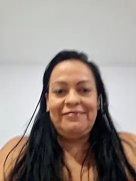 viviana-sexi online show from March 5, 2026, 3:47 am