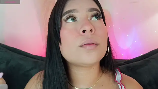 Snapshot of mia_roux1 chatting on July 12, 2026, 9:15 pm mia roux1 online show from July 12, 2026, 9:15 pm