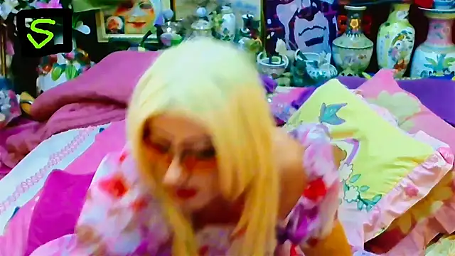 Snapshot of horni4luv chatting on November 30, 2025, 11:38 pm horni4luv online show from November 30, 2025, 11:38 pm