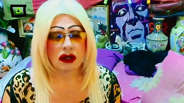 Snapshot of horni4luv chatting on November 25, 2025, 9:48 pm horni4luv online show from November 25, 2025, 9:48 pm