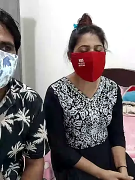 Snapshot of Bengoli_couple chatting on October 22, 2025, 9:09 am Bengoli couple online show from October 22, 2025, 9:09 am