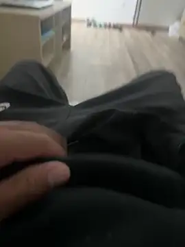 Snapshot of Rico1_1 chatting on December 2, 2025, 10:33 pm Rico1 1 online show from December 2, 2025, 10:33 pm