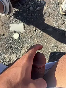 Snapshot of Rico1_1 chatting on November 19, 2025, 11:32 am Rico1 1 online show from November 19, 2025, 11:32 am