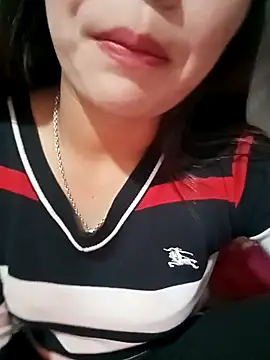 Snapshot of -Lanaa- chatting on November 22, 2025, 5:39 am -Lanaa- online show from November 22, 2025, 5:39 am