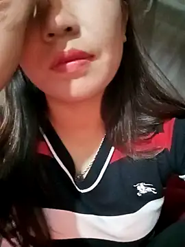 Snapshot of -Lanaa- chatting on December 2, 2025, 9:27 pm -Lanaa- online show from December 2, 2025, 9:27 pm