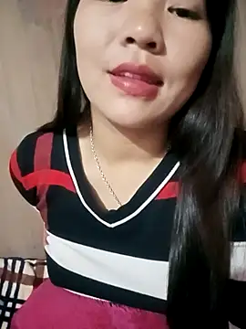 Snapshot of -Lanaa- chatting on November 13, 2025, 5:55 am -Lanaa- online show from November 13, 2025, 5:55 am