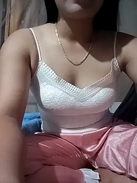 Snapshot of -Lanaa- chatting on October 21, 2025, 1:54 pm -Lanaa- online show from October 21, 2025, 1:54 pm