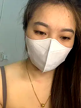 Snapshot of helo-kitty chatting on November 26, 2025, 2:50 pm helo-kitty online show from November 26, 2025, 2:50 pm