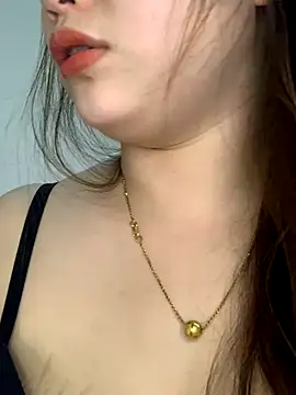 Snapshot of helo-kitty chatting on November 15, 2025, 1:59 pm helo-kitty online show from November 15, 2025, 1:59 pm