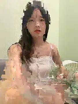 Snapshot of meimei_x chatting on October 21, 2025, 2:05 pm meimei x online show from October 21, 2025, 2:05 pm
