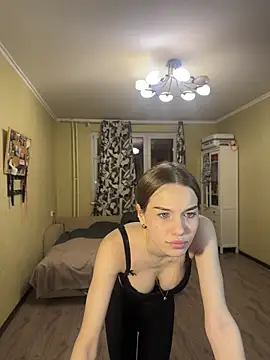 Snapshot of girls_n_roses chatting on November 3, 2025, 3:37 pm girls n roses online show from November 3, 2025, 3:37 pm