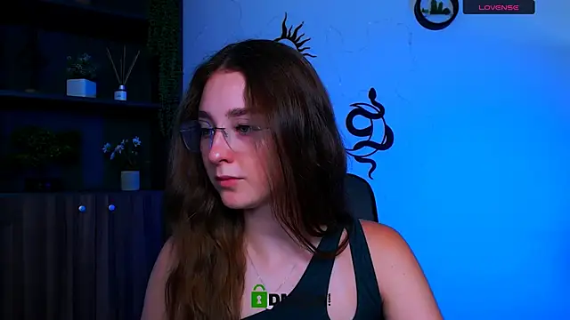 Snapshot of alisabliss chatting on July 30, 2026, 9:19 am alisabliss online show from July 30, 2026, 9:19 am