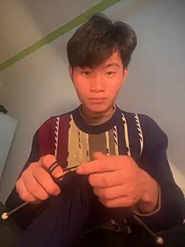 Chao-nam123 online show from November 5, 2025, 3:04 pm