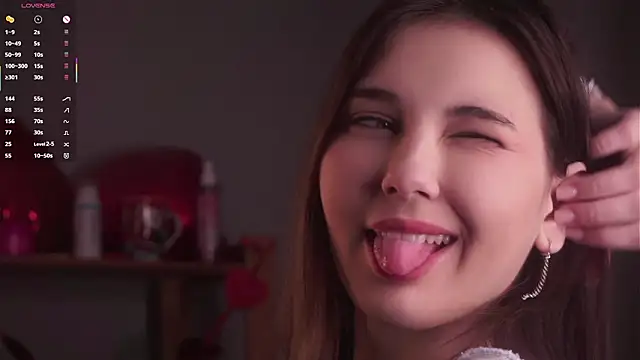 Snapshot of KateCahee chatting on February 17, 2026, 1:14 am KateCahee online show from February 17, 2026, 1:14 am