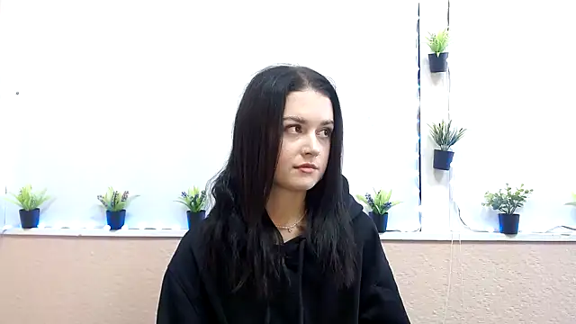 Black Kitttty online show from October 23, 2025, 10:14 am