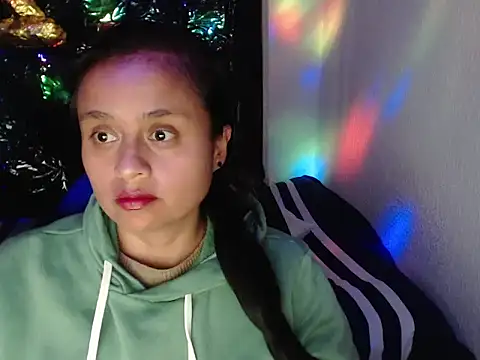 Snapshot of Negritatata chatting on November 10, 2025, 2:27 am Negritatata online show from November 10, 2025, 2:27 am