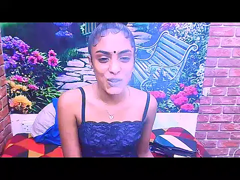 Snapshot of IndianPretty1 chatting on November 3, 2025, 5:12 am IndianPretty1 online show from November 3, 2025, 5:12 am