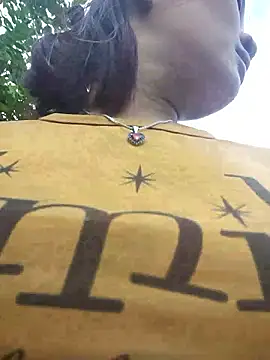 Snapshot of Lara-11 chatting on October 28, 2025, 1:17 am Lara-11 online show from October 28, 2025, 1:17 am