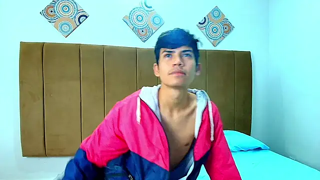 Snapshot of Angelldustt_ chatting on October 24, 2025, 12:37 pm Angelldustt online show from October 24, 2025, 12:37 pm