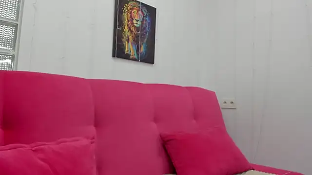 Snapshot of Tenderly_Sophie chatting on February 5, 2026, 1:23 am Tenderly Sophie online show from February 5, 2026, 1:23 am