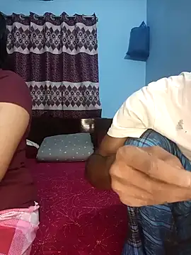 CoupleShow 432 online show from December 19, 2025, 4:09 pm