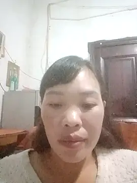 Snapshot of yangyo chatting on October 29, 2025, 12:15 pm yangyo online show from October 29, 2025, 12:15 pm