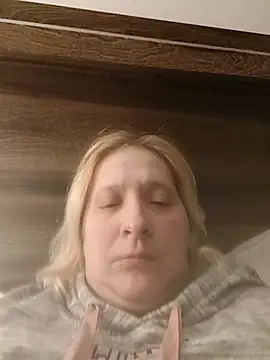 Halloweenpornstar online show from November 9, 2025, 4:05 am