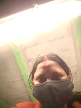 QRESABABY online show from November 8, 2025, 11:19 pm