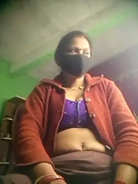 QRESABABY online show from November 7, 2025, 9:19 pm