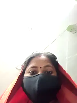 QRESABABY online show from December 17, 2025, 10:37 pm