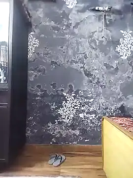 Snapshot of Neeta_raj chatting on November 16, 2025, 6:29 am Neeta raj online show from November 16, 2025, 6:29 am