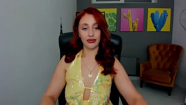 Snapshot of ZoeBurton chatting on August 2, 2026, 8:39 pm ZoeBurton online show from August 2, 2026, 8:39 pm