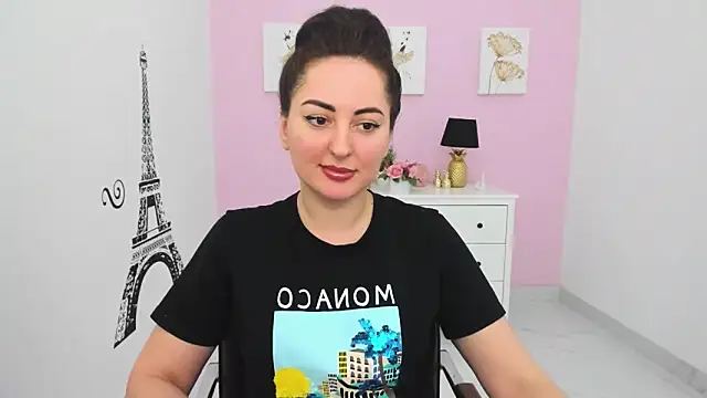 Snapshot of NoraSimons chatting on March 22, 2026, 5:43 am NoraSimons online show from March 22, 2026, 5:43 am