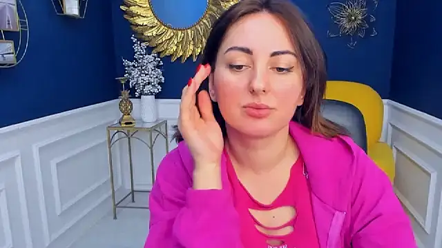 Snapshot of NoraSimons chatting on March 24, 2026, 6:13 am NoraSimons online show from March 24, 2026, 6:13 am