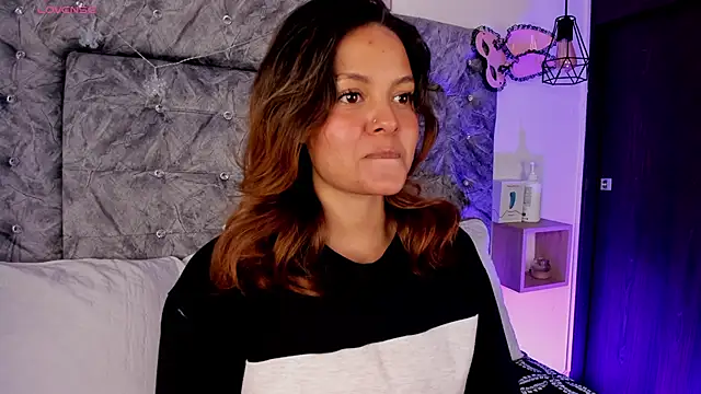 Amatista desire online show from January 11, 2026, 12:12 pm