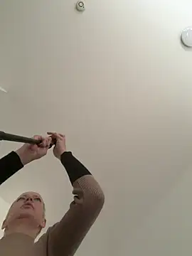 Snapshot of Blueskynicci chatting on January 13, 2026, 1:37 pm Blueskynicci online show from January 13, 2026, 1:37 pm