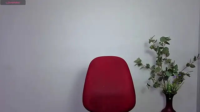 chloehanna online show from July 13, 2026, 12:48 pm