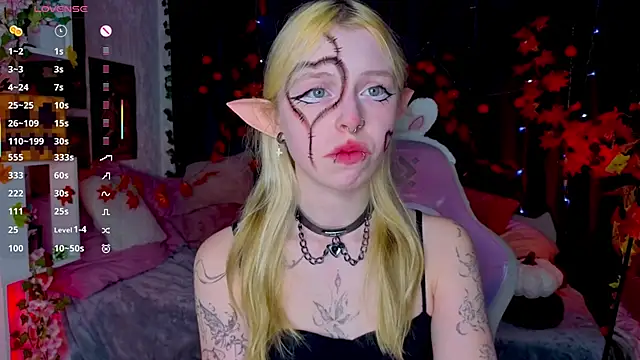 YoungMysliwiec online show from October 31, 2025, 5:42 pm