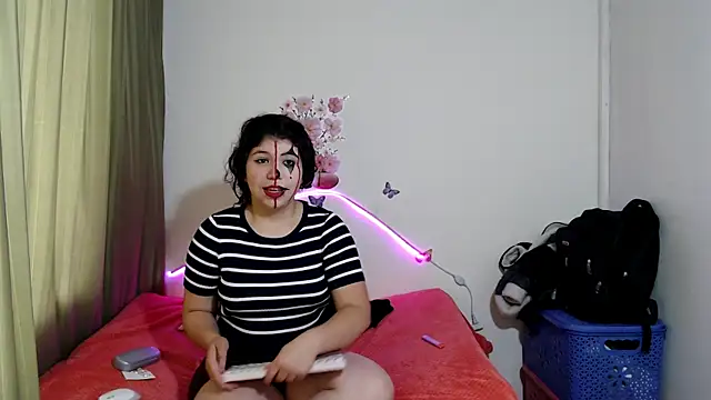 BRYXS1 online show from October 31, 2025, 2:13 pm