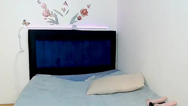 BRYXS1 online show from April 24, 2026, 7:49 pm