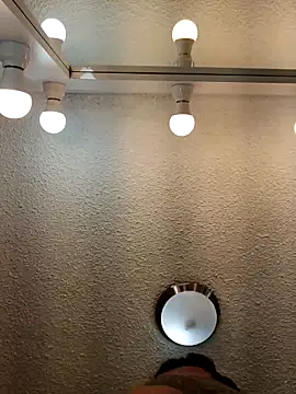 samantaawolf online show from March 18, 2026, 7:04 pm