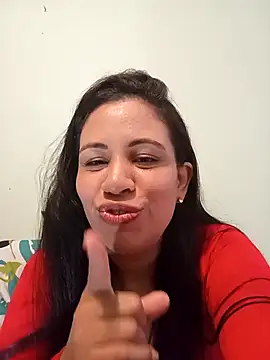 LeilaTaylor online show from November 10, 2025, 1:05 pm