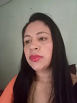 LeilaTaylor online show from January 9, 2026, 12:56 pm