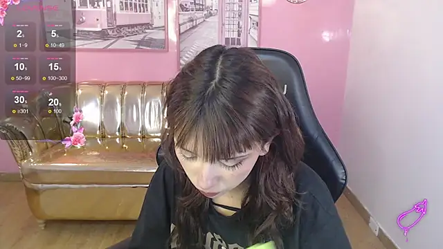 Snapshot of alexandra_gomez_t chatting on November 4, 2025, 8:23 pm alexandra gomez t online show from November 4, 2025, 8:23 pm